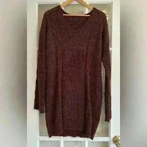 American Eagle chunky women’s sweater size L long